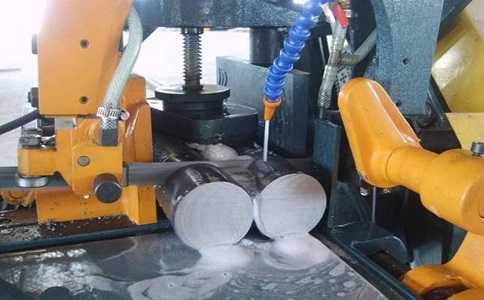 虎门港管委会卧式带锯床的送料方式有哪几种？